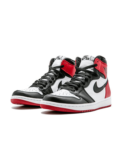 NIKE AIR JORDAN 1 RETRO HIGH OG "BLACK TOE" SNEAKERS