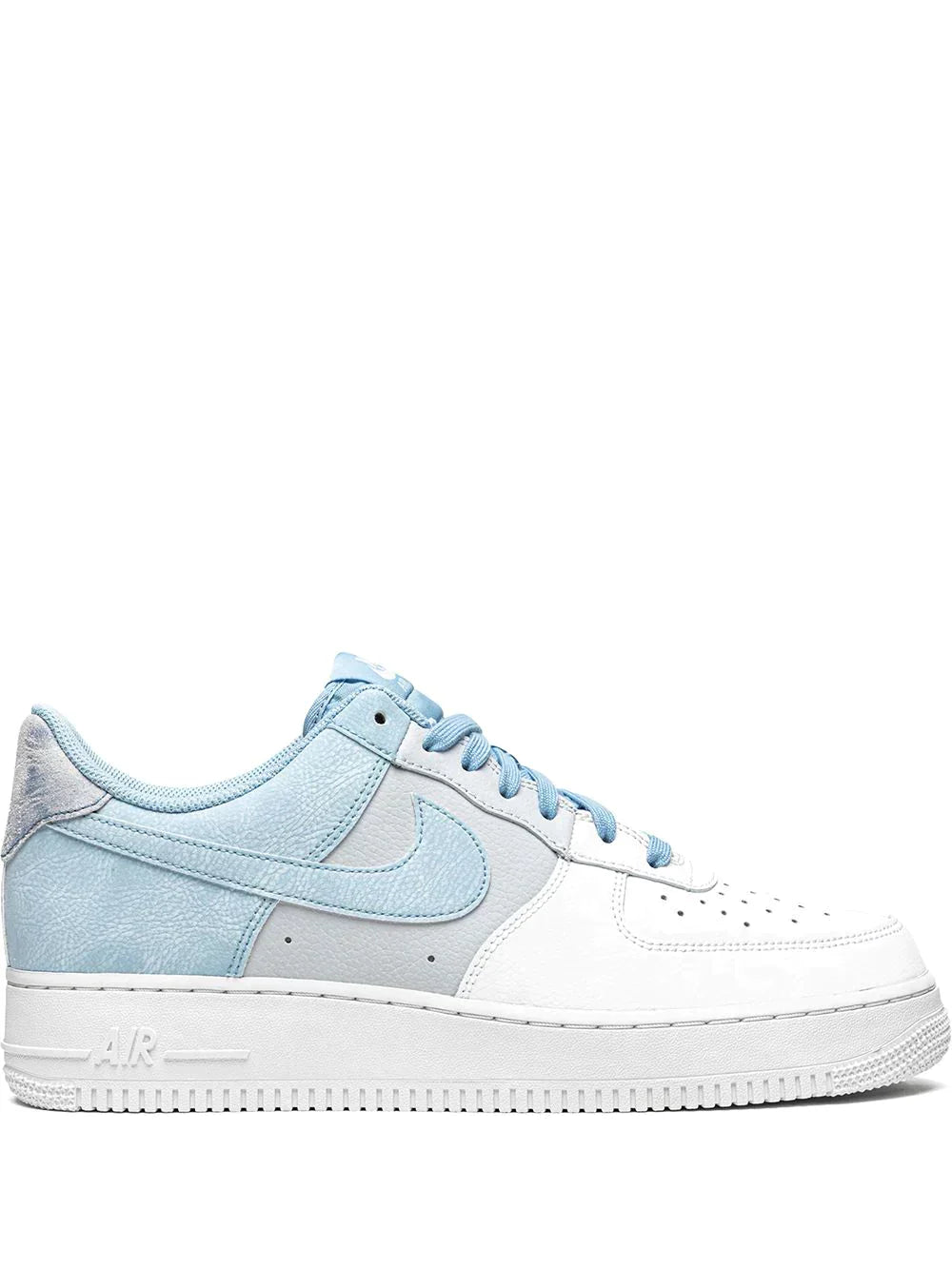 NIKE AIR FORCE 1 LOW '07 LV8 SNEAKERS