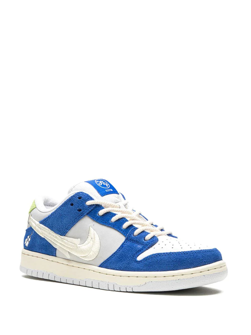 NIKE x FLY STREETWEAR SB DUNK LOW "GARDENIA" SNEAKERS