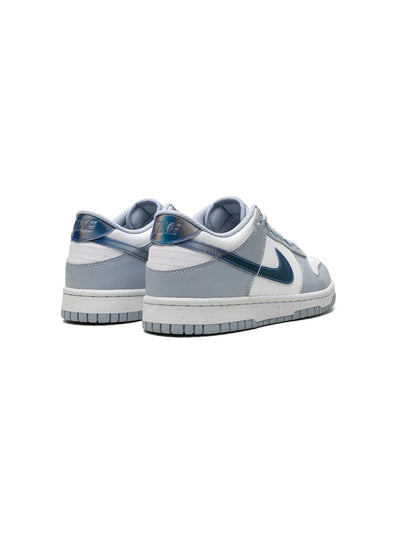 NIKE KIDS DUNK LOW "BLUE IRIDESCENT" SNEAKERS